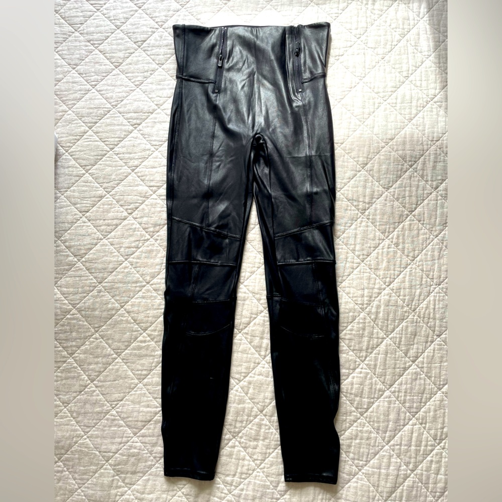 Spank faux leather leggings